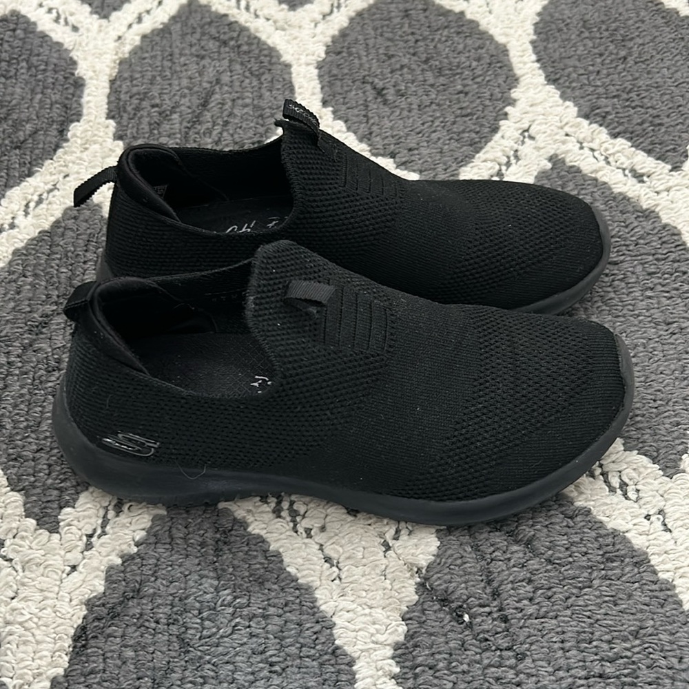 Skechers 6.5